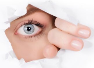 Ausgerissene Wimpern? 12 Tipps wie sie wieder nachwachsen